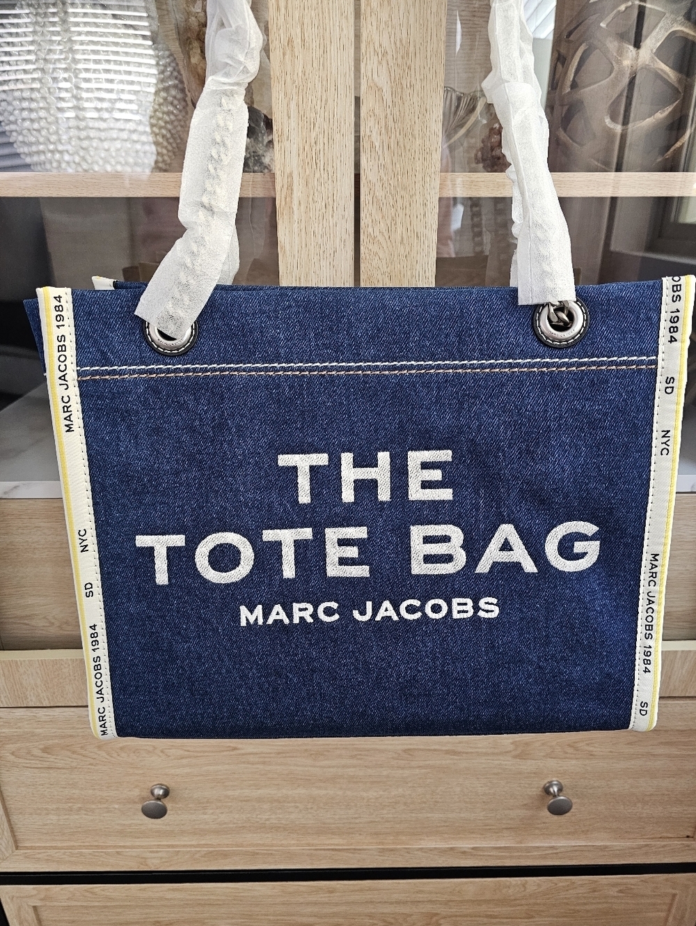 Marc Jacobs The Denim Chain Medium Tote Bag. - Picture 2 of 11